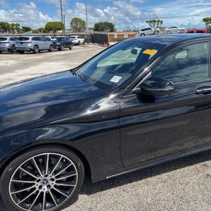 MERCEDES-BENZ C-CLASS - 2