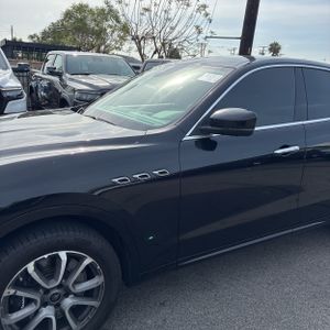 MASERATI LEVANTE S - 2