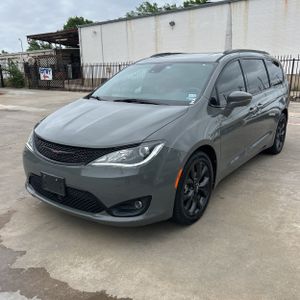 CHRYSLER PACIFICA LIMITED - 1