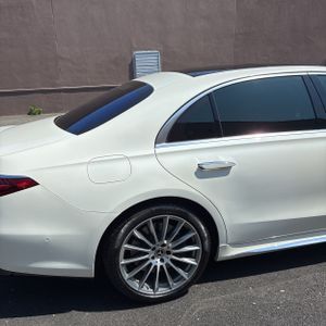 MERCEDES-BENZ S-CLASS - 9