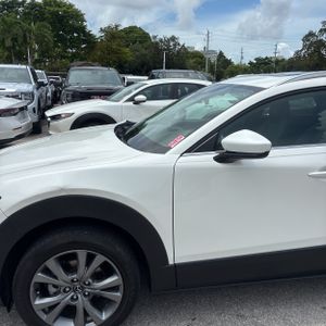 2025 Mazda CX-30 2.5 S PREFERRED photo 2
