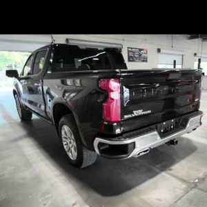 2023 Chevrolet SILVERADO 1500 LTZ 照片 5