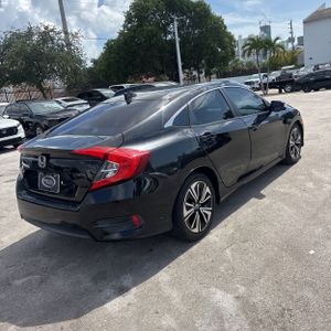 صورة 8 لـ 2016 Honda CIVIC EX-T