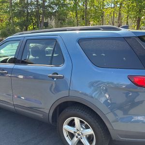 FORD EXPLORER BASE - 6