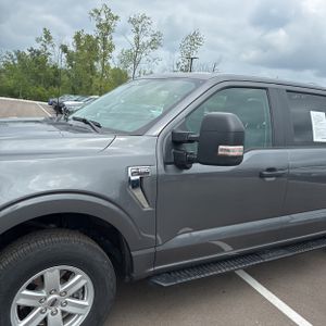 صورة 2 لـ 2023 FORD F150 XLT