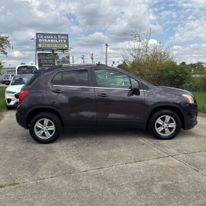 CHEVROLET TRAX LT - 10