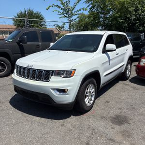 2018 JEEP GRAND CHEROKEE LAREDO 照片 1