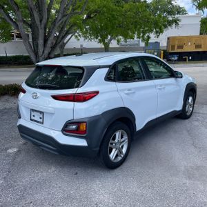 HYUNDAI KONA SE - 8