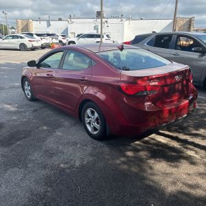 صورة 4 لـ 2014 Hyundai ELANTRA SE