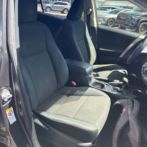 2016 Toyota RAV4 LE — фото 33