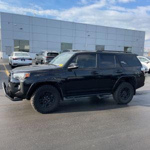 TOYOTA 4RUNNER - 3