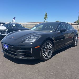 صورة 1 لـ 2026 Porsche PANAMERA