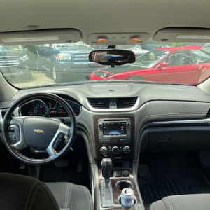 صورة مصغرة 38 لـ 2017 Chevrolet TRAVERSE LT
