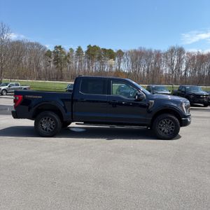 FORD F-150 TREMOR - 10