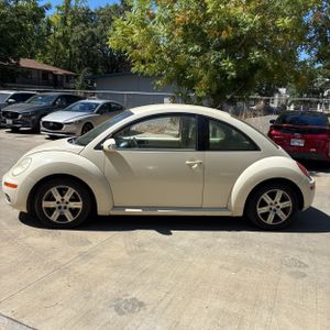 2006 Volkswagen NEW BEETLE 2.5 PZEV — фото 3