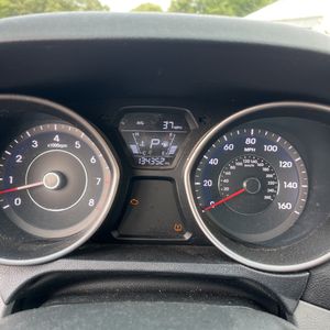 صورة مصغرة 37 لـ 2016 Hyundai ELANTRA SE