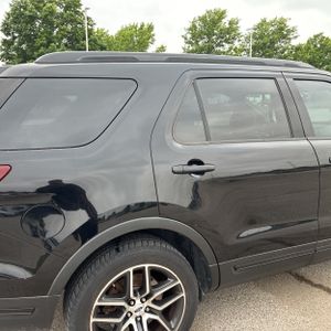 FORD EXPLORER SPORT - 8