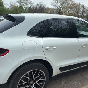 PORSCHE MACAN BASE - 9