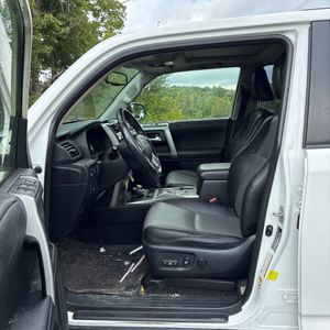2014 Toyota 4RUNNER SR5 PREMIUM — фото 32
