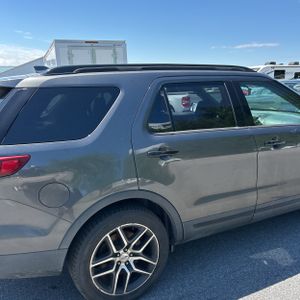 FORD EXPLORER SPORT - 9