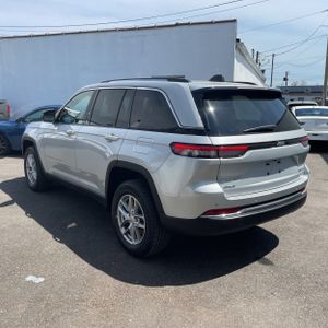 JEEP GRAND CHEROKEE LAREDO - 5