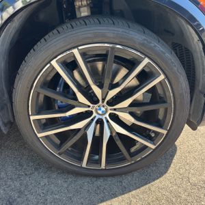 صورة 20 لـ 2020 BMW X5 M50I