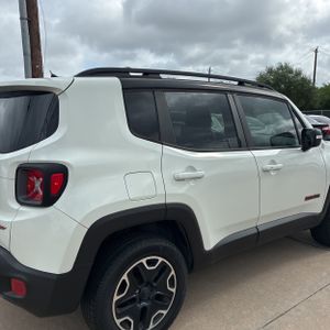 JEEP RENEGADE TRAILHAWK - 8