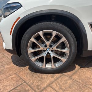2021 BMW X5 XDRIVE40I — миниатюра 17
