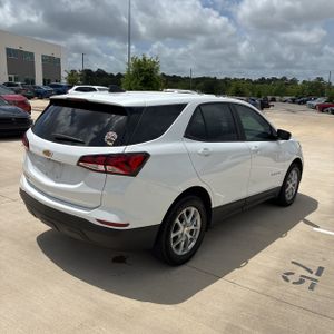 CHEVROLET EQUINOX LS - 8