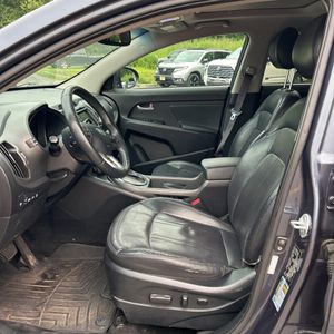 صورة مصغرة 32 لـ 2012 KIA SPORTAGE SX