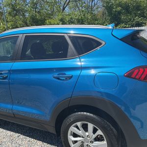 HYUNDAI TUCSON VALUE - 6