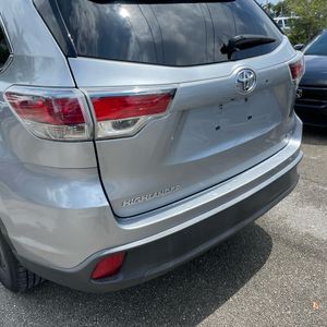 صورة 61 لـ 2016 Toyota HIGHLANDER XLE