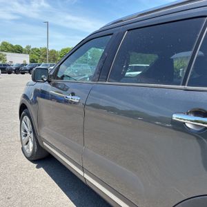 FORD EXPLORER LIMITED - 6