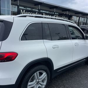 MERCEDES-BENZ GLB - 9