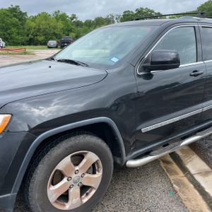 JEEP GRAND CHEROKEE LAREDO - 2