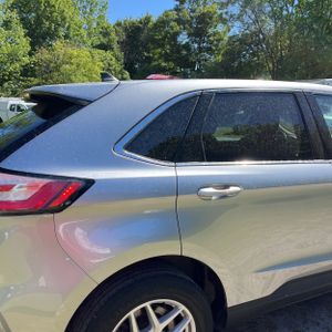 FORD EDGE SEL - 8