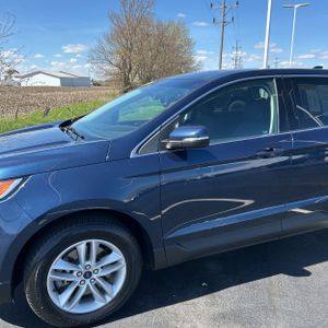 FORD EDGE SEL - 2