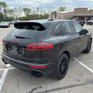 PORSCHE CAYENNE PLATINUM EDITION - 8