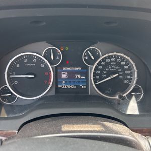 2016 Toyota TUNDRA LIMITED — миниатюра 39
