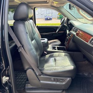 2014 Chevrolet TAHOE LT 照片 32
