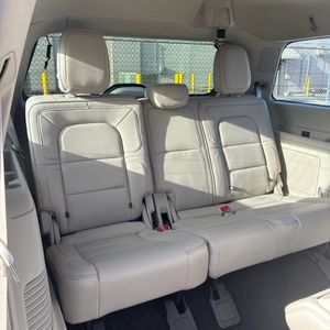 صورة 32 لـ 2018 Lincoln NAVIGATOR RESERVE
