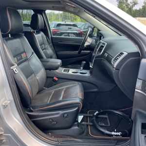 صورة مصغرة 32 لـ 2011 JEEP GRAND CHEROKEE LAREDO