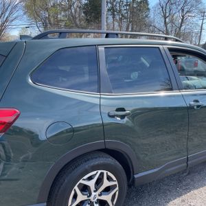 SUBARU FORESTER PREMIUM - 9