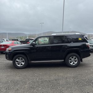TOYOTA 4RUNNER - 3