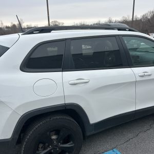 Jeep Cherokee Altitude - 9