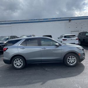 CHEVROLET EQUINOX LT - 10