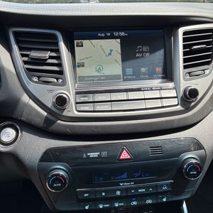 2017 Hyundai TUCSON LIMITED 照片 33