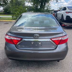 2017 Toyota CAMRY LE photo 7