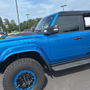 FORD BRONCO RAPTOR - 2