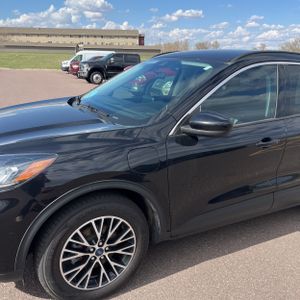 FORD ESCAPE PHEV SEL - 2